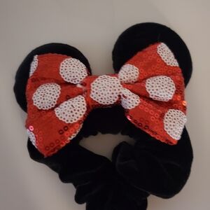 Mini Mouse Sequined And Velvet Scrunchy